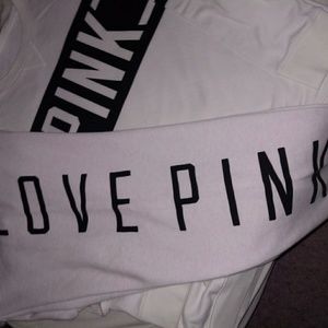 VS Pink